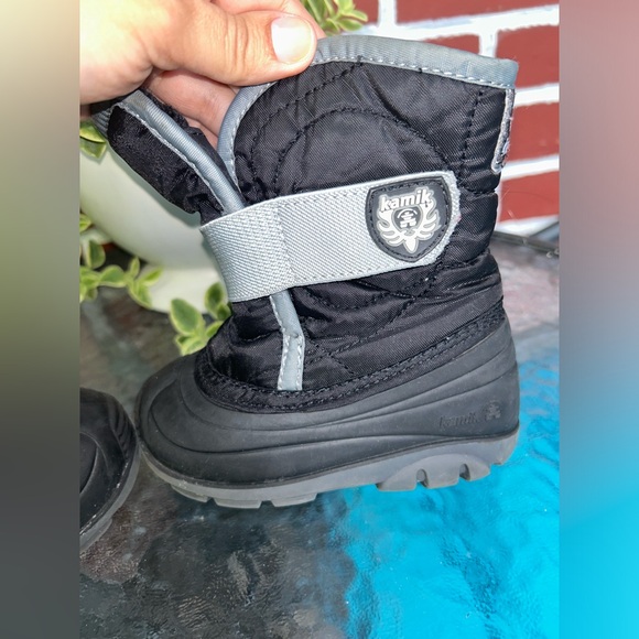 Kamik | black snowbug winter boots | size 6 - Picture 10 of 11